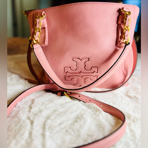 NWT Tory Burch Harper M Size Leather Satchel Bag in Pink w/ Gold Tone Hardware - Picture 5 of 11